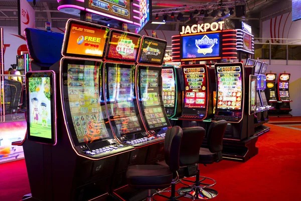 Pretty Gaming roulette and baccarat tables on mustang303 login